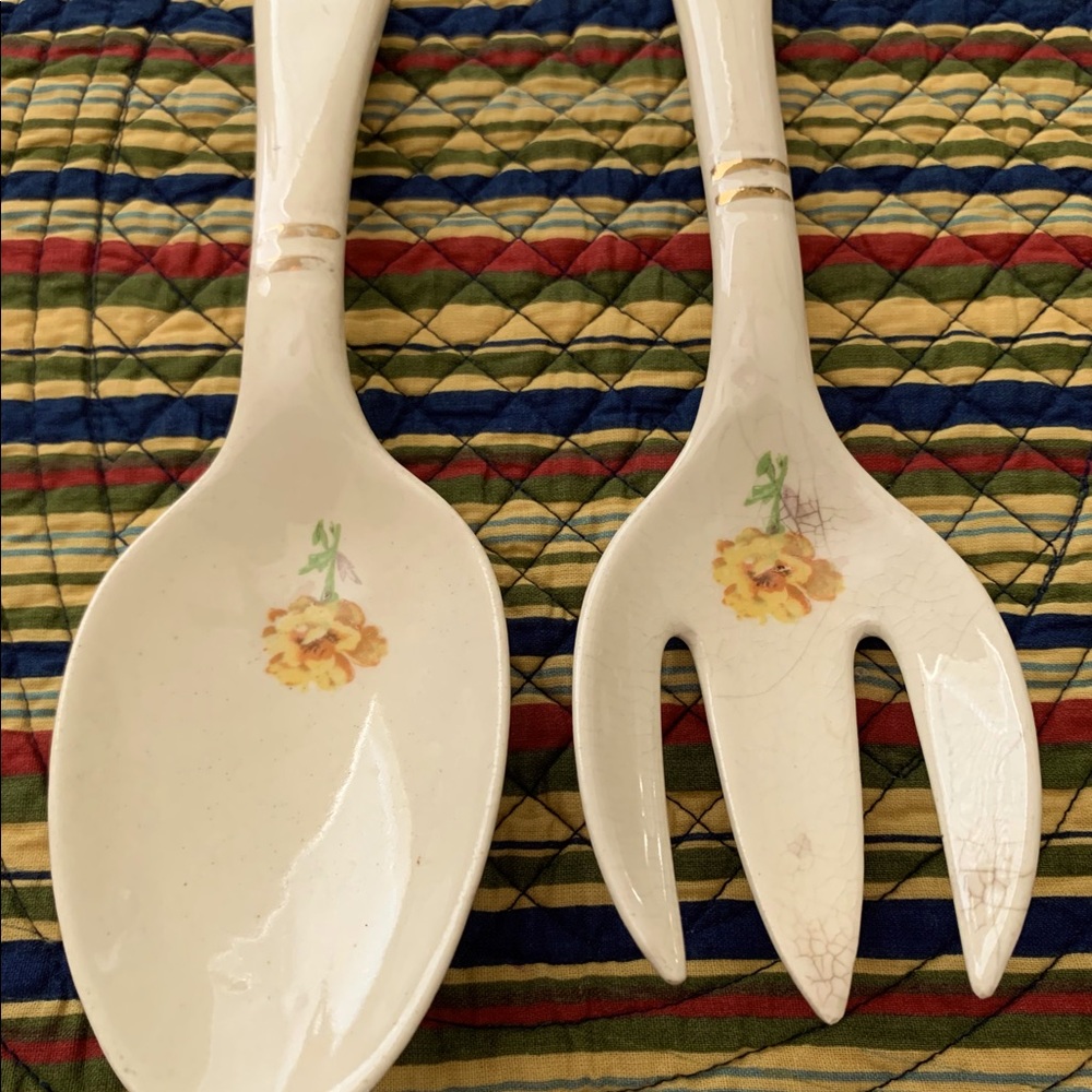 Vintage porcelain/ceramic serving set